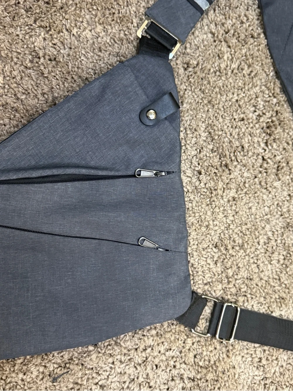 Wander Dark Gray Messenger Sling Bag